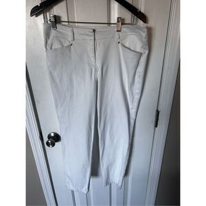 Cache white ankle pants size 8 stretchy jean dress pants